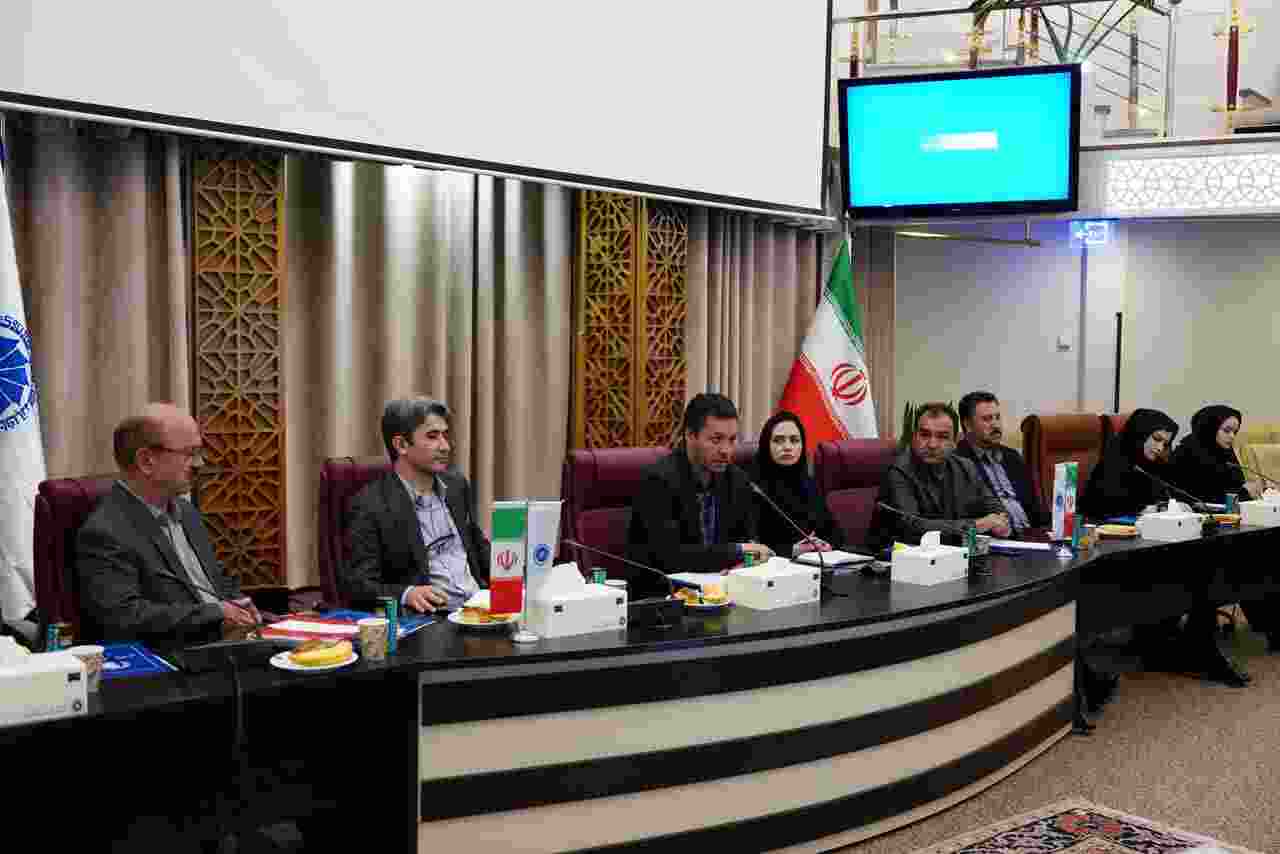 احصای قوانین مخل کسب و کار در کمیسیون گردشگری اتاق بازرگانی اردبیل