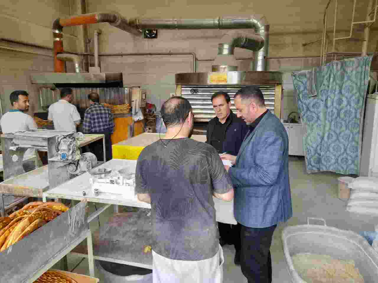 تداوم بازرسی نانوایی ها در تعطیلات توسط اداره کل صمت استان اردبیل 