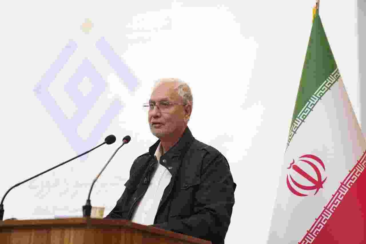 مقابله با بازماندگی از تحصیل برنامه اصلی دولت است