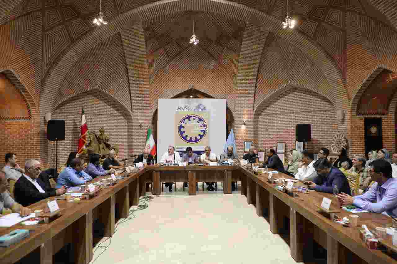 جذب گردشگر با جاذبه‌های ادبی و عرفانی   استان اردبیل 