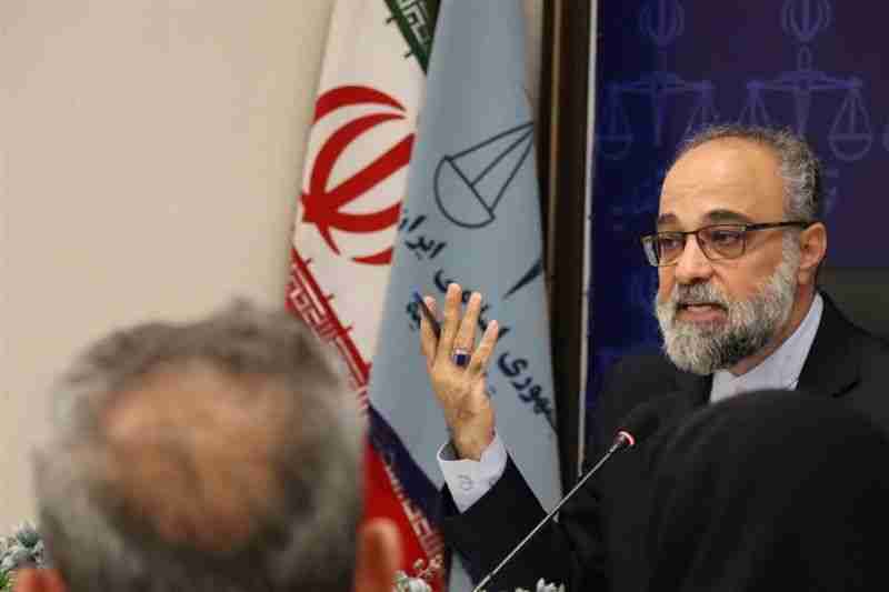  دادستان اردبیل برای بی‌حجابی خط و نشان کشید