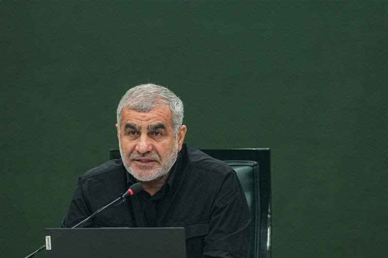 توسعه فضای سبز از محورهای مهم مدیریت شهری است