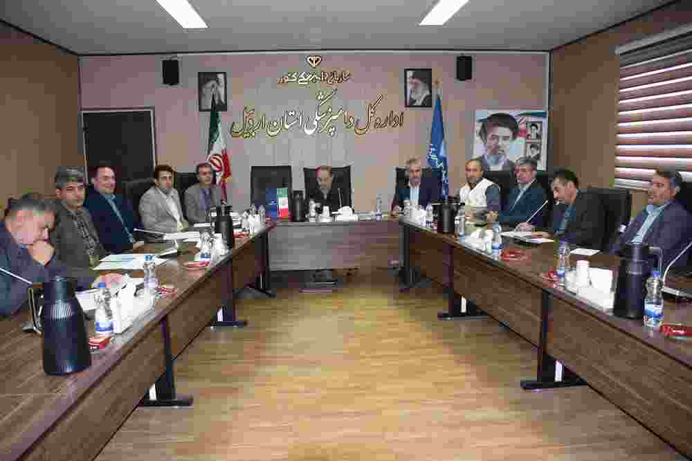 برگزاری مانور دور میزی پدافند غیرعامل و مدیریت بحران در اداره کل دامپزشکی استان اردبیل با سناریوی فرضی رخداد بیماری آنفلوانزای فوق حاد پرندگان